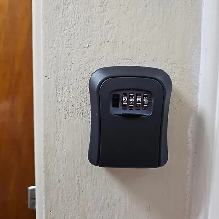 Beautiful In Center Of With Views Apartament Nikozja